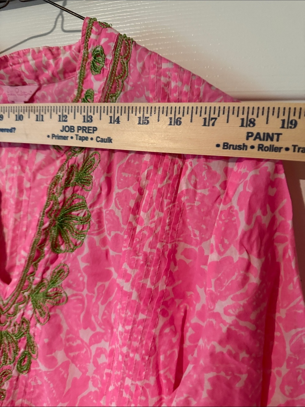 Lilly Pulitzer Hot Pink Printed Tunic with Green Embroidered V-Neck - Picture 9 of 11